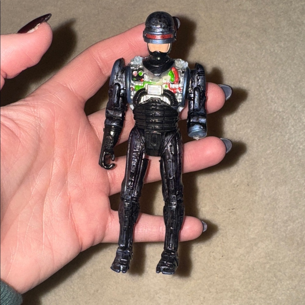 RoboCop Action Figure - Picture 4 of 5